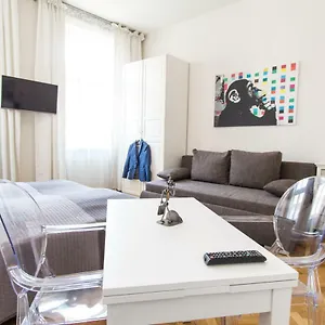 Design I Contactless Check-in Apartament