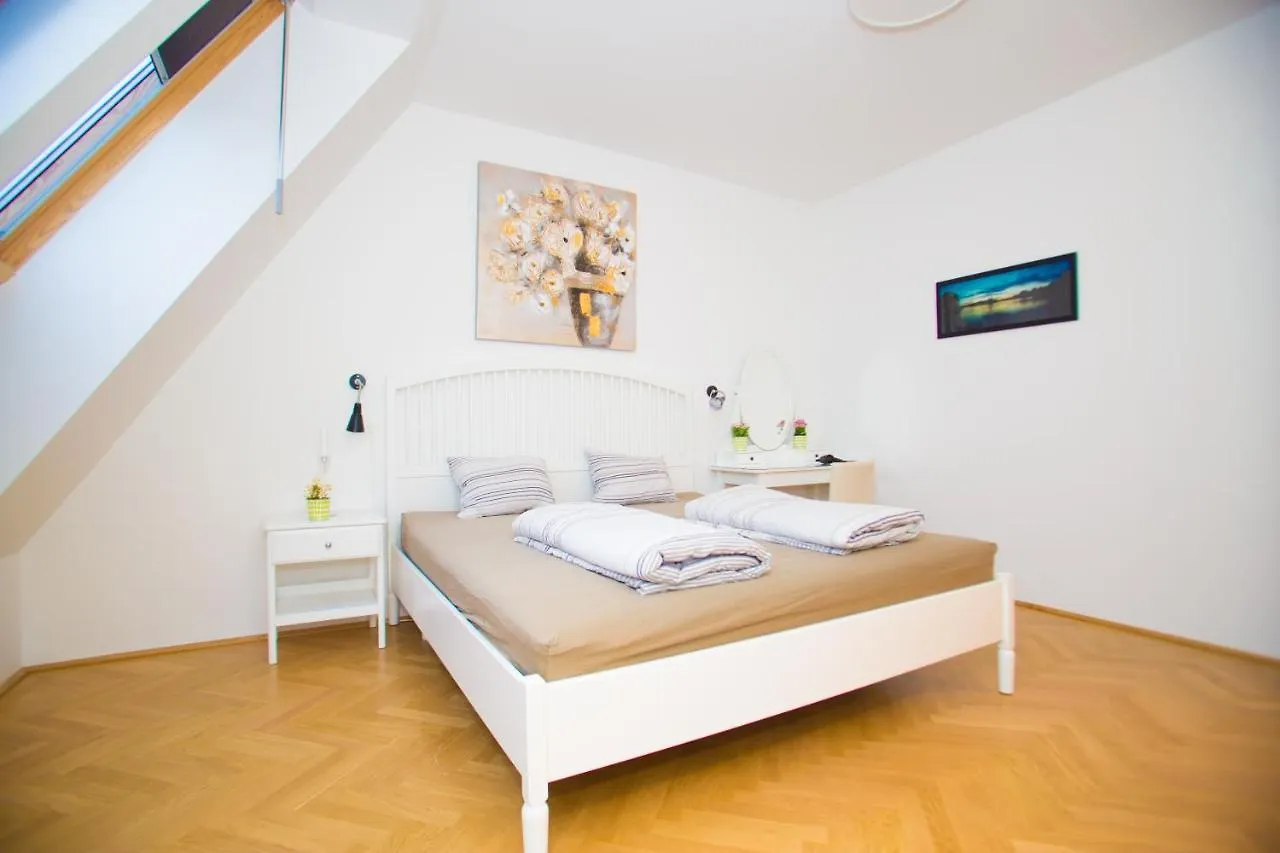 Vienna Hotspot Daire Avusturya